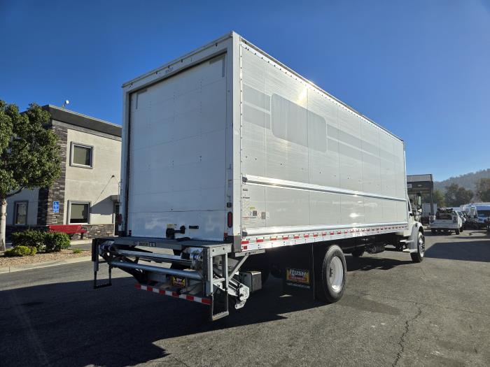 2021 Freightliner Business Class M2 106-10