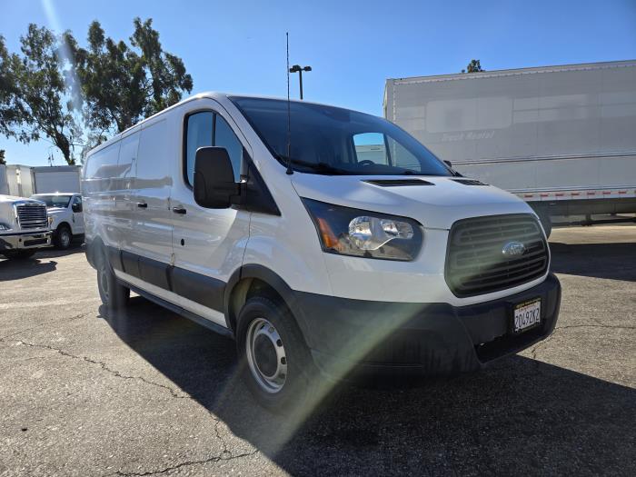 2018 Ford Transit-350-0