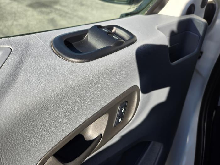 2018 Ford Transit-350-10