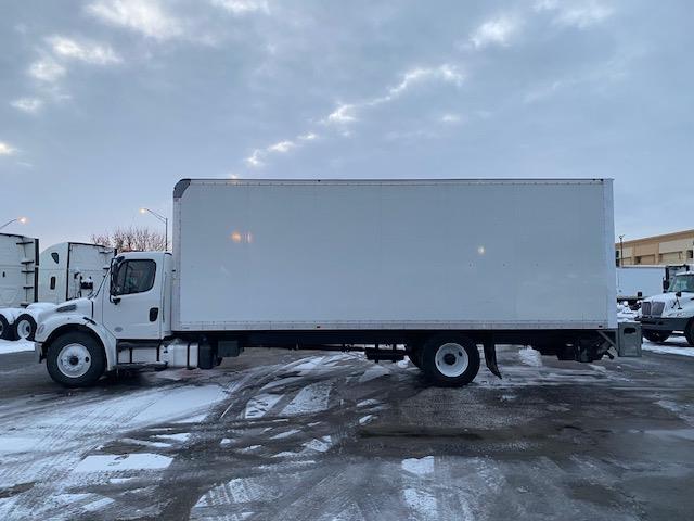 2022 Freightliner Business Class M2 106-1