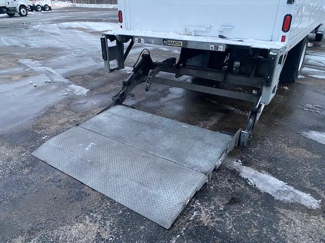 2022 Freightliner Business Class M2 106-5