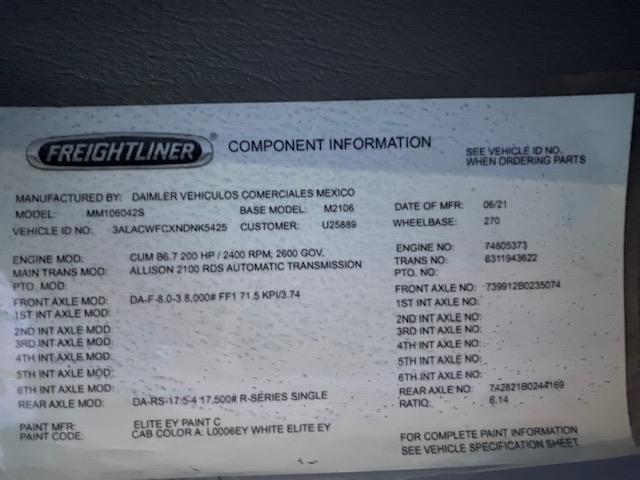 2022 Freightliner Business Class M2 106-25