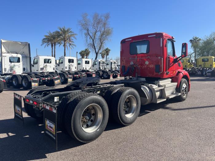 2020 Peterbilt 579-3
