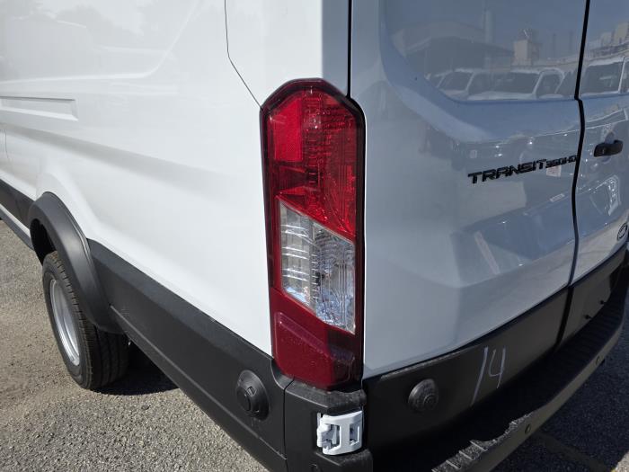 2026 Ford Transit 350 HD-19