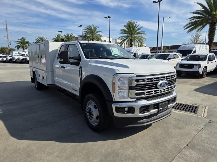 2026 Ford F-550-3