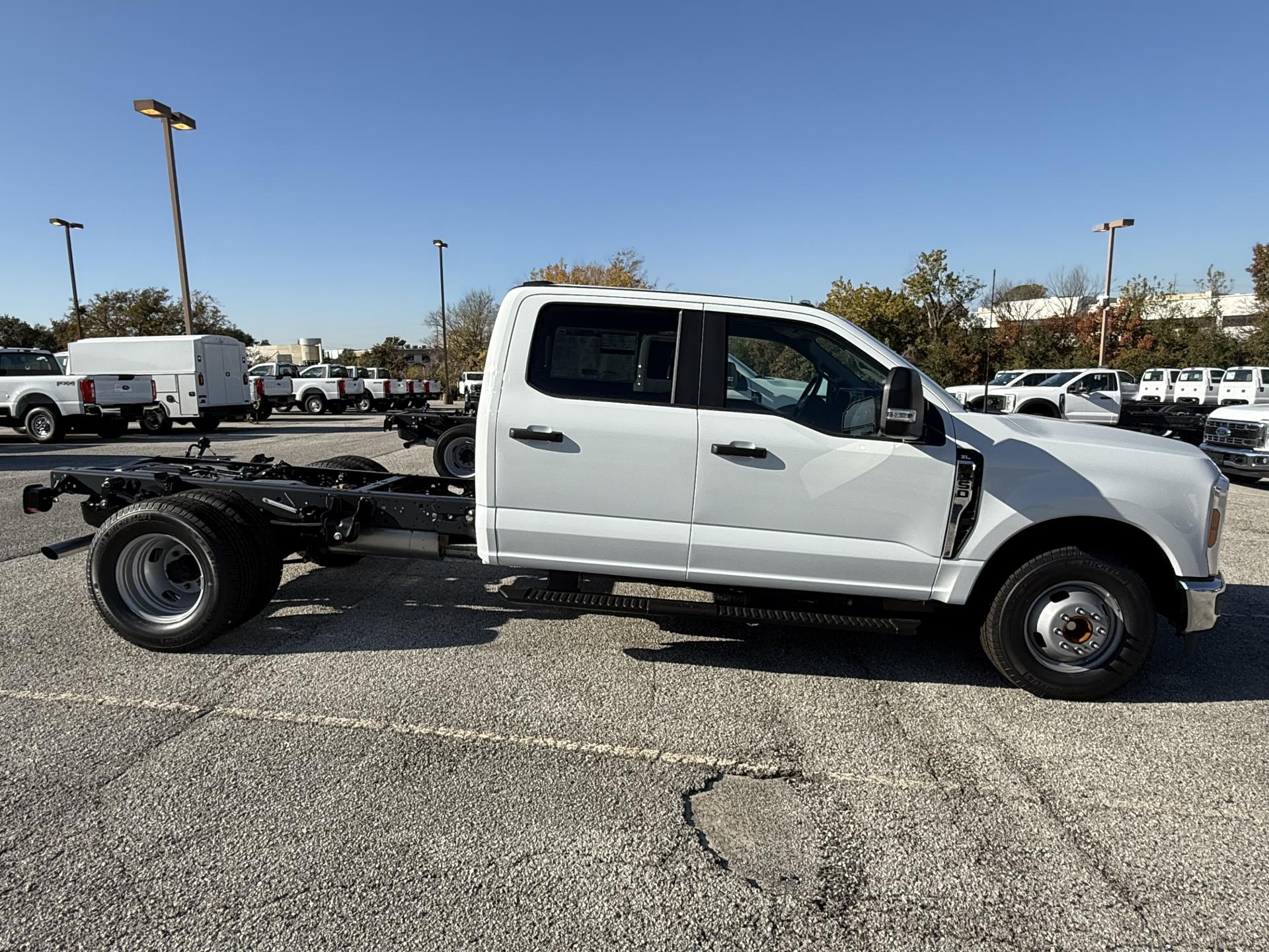 New 2026 Ford F-350 Crew Cab Cab Chassis for sale #1968150 - photo 7