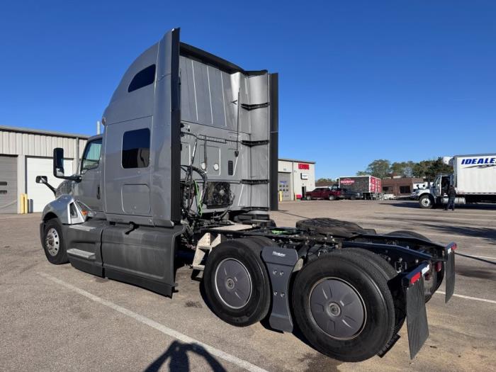 2022 International LT625-7