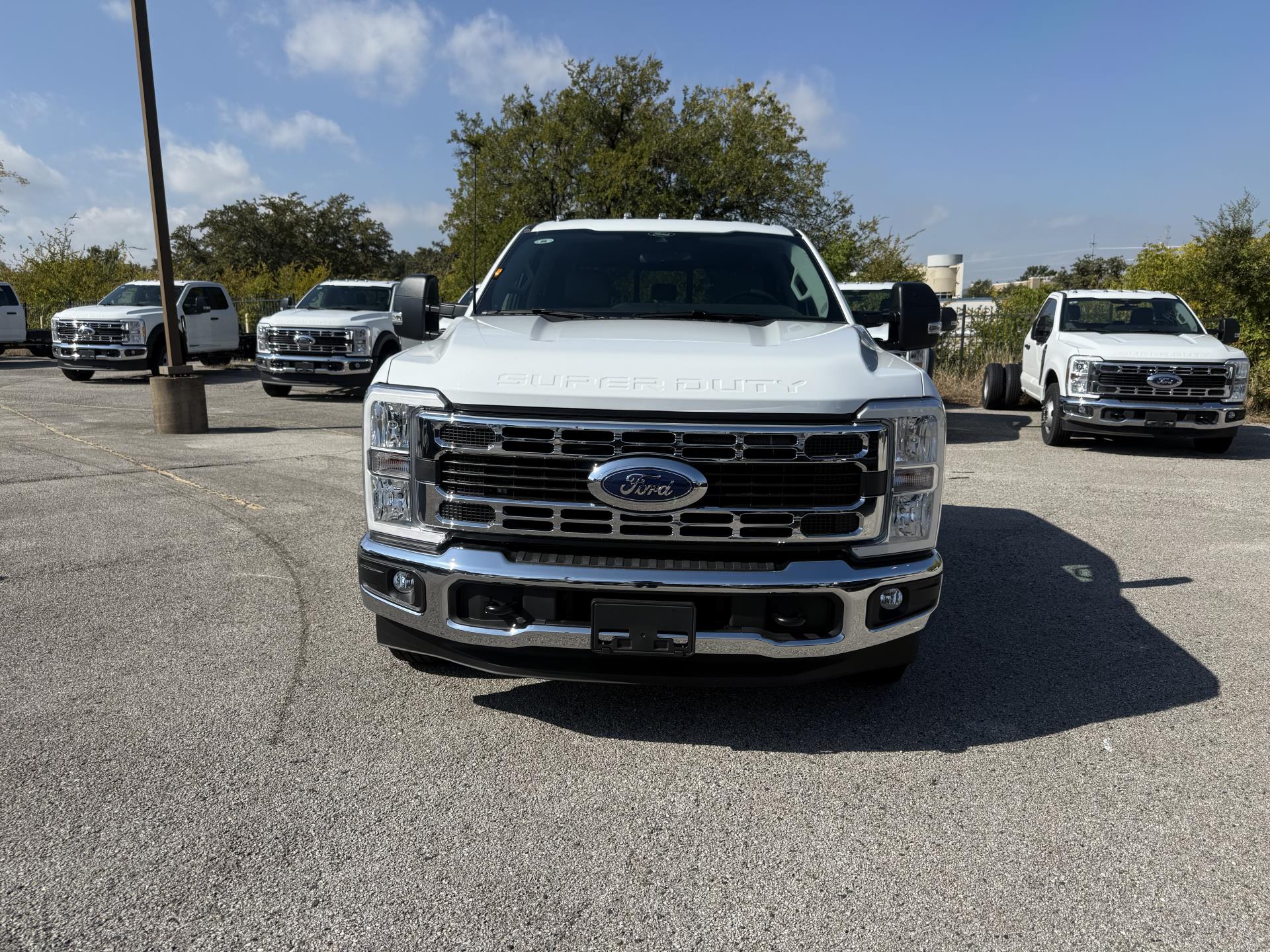 New 2026 Ford F-350 - photo 10