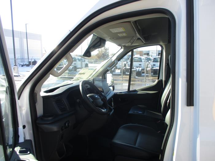 2026 Ford Transit-350-11
