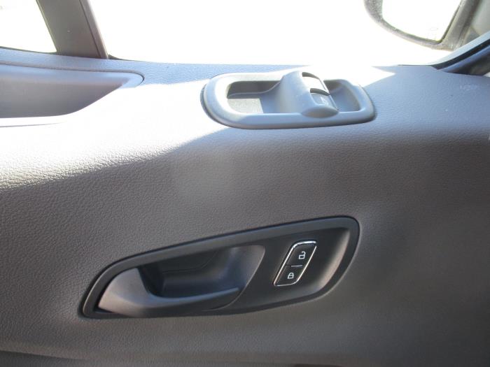 2026 Ford Transit-350-12