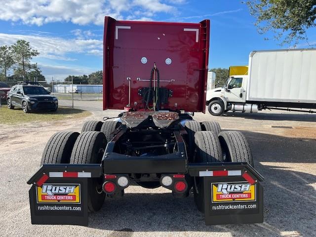 2022 Peterbilt 579-9