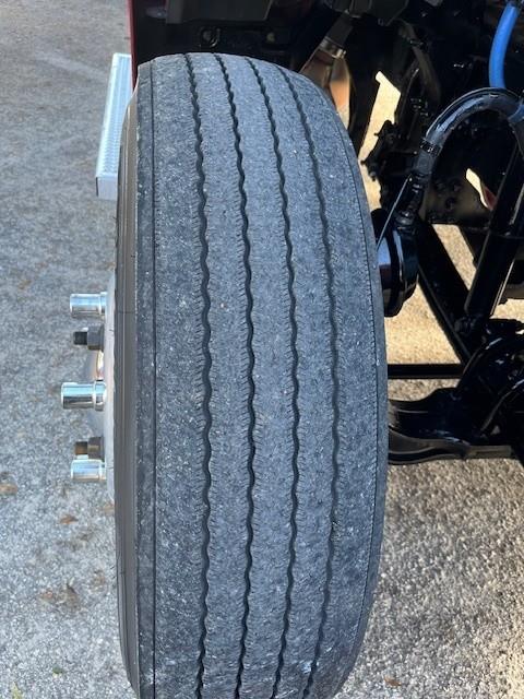 2022 Peterbilt 579-13