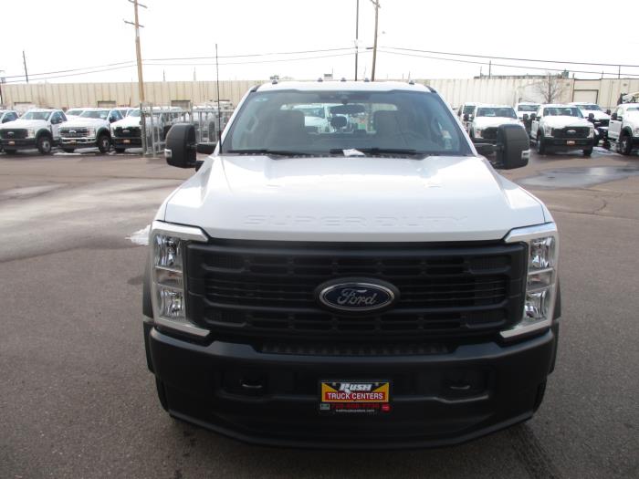 2026 Ford F-550-8