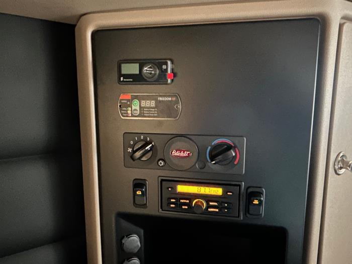 2026 Peterbilt 589-7