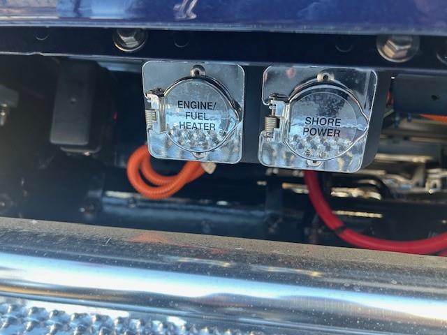 2026 Peterbilt 589-12