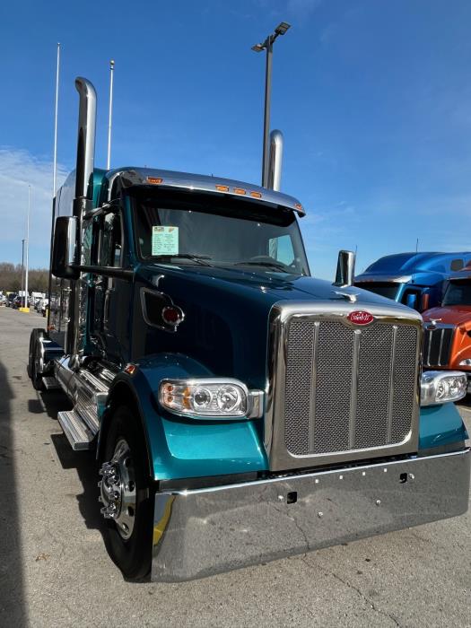 2026 Peterbilt 567-9