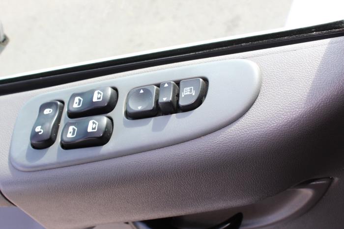 2020 Peterbilt 337-13