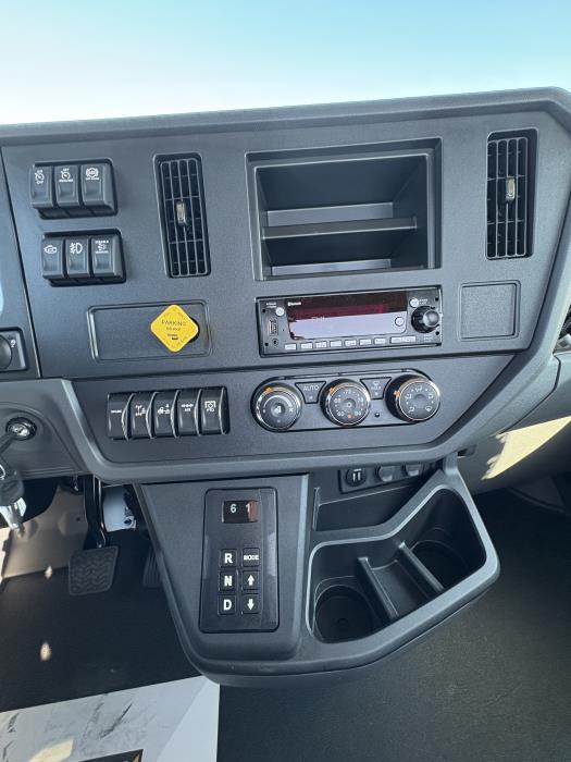 2026 Peterbilt 537-13