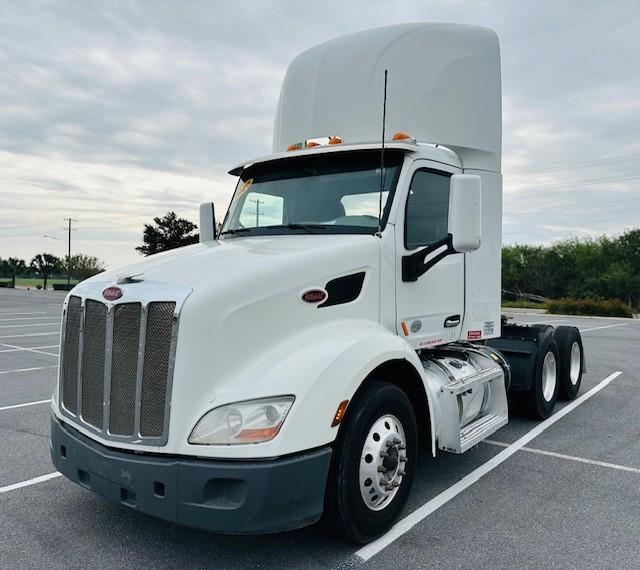 2020 Peterbilt 579-1