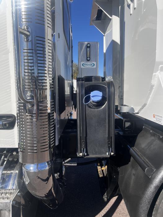 2026 Peterbilt 589-15