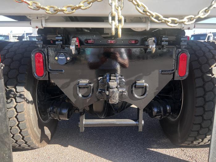 2026 Peterbilt 589-9