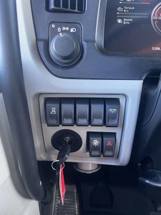 2026 Peterbilt 589-22