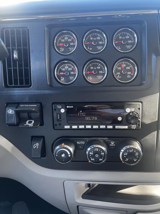 2026 Peterbilt 589-23