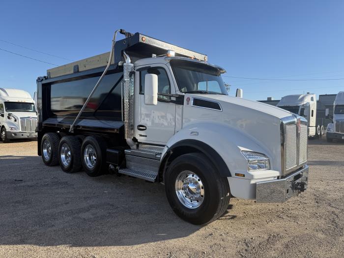 2025 Kenworth T880-23