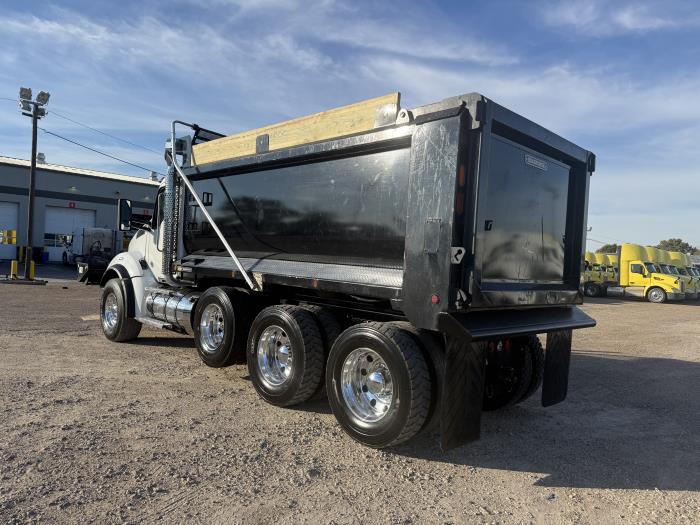 2025 Kenworth T880-34