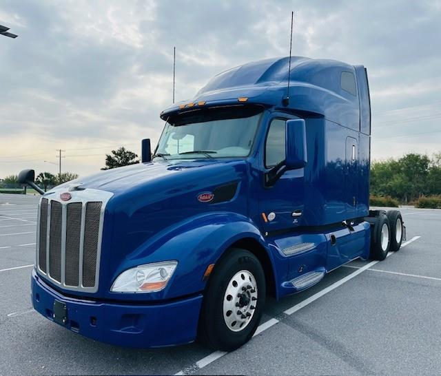 2022 Peterbilt 579-1