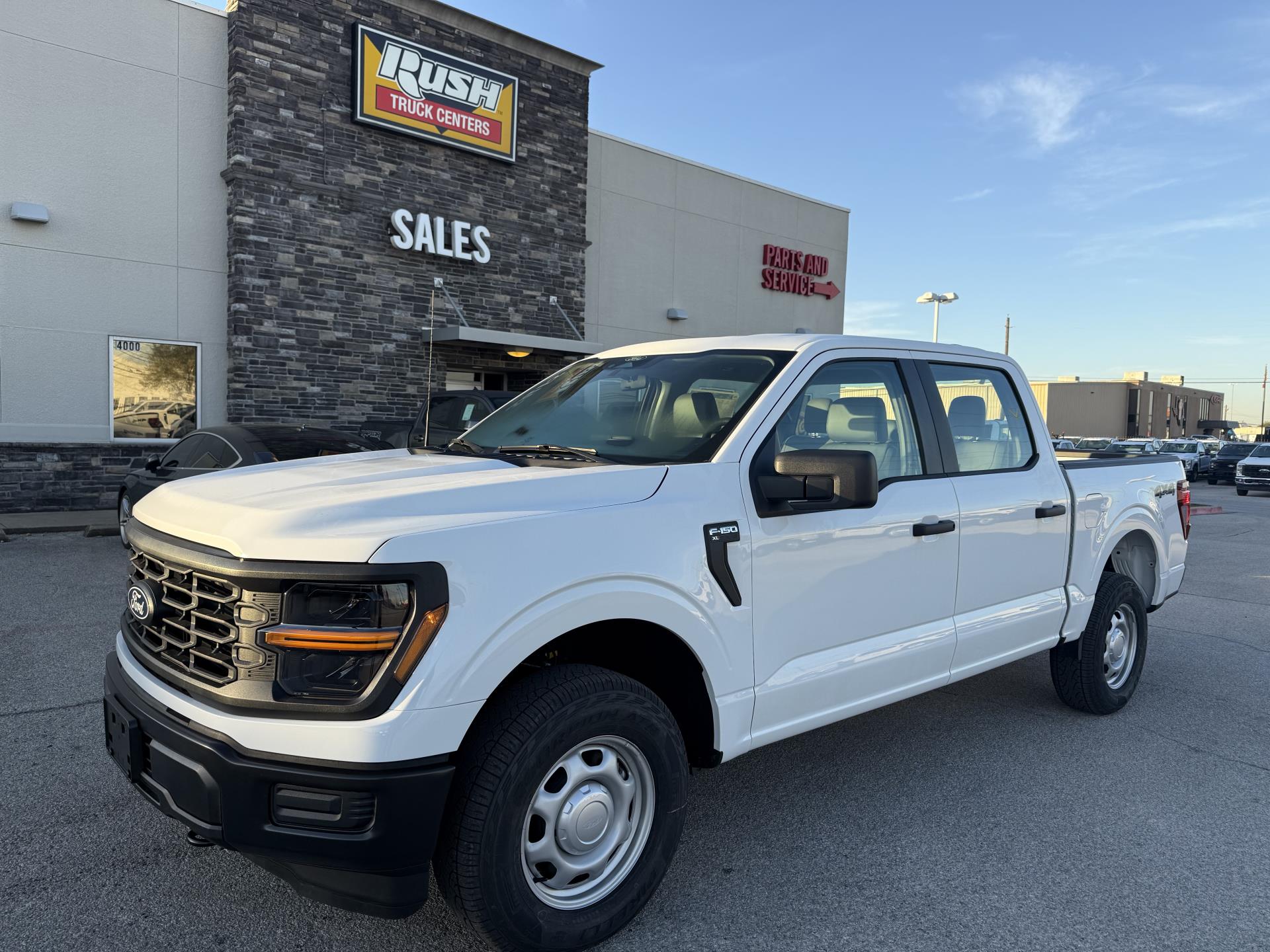 New 2025 Ford F-150 XL SuperCrew Cab for sale #1973056 - photo 2