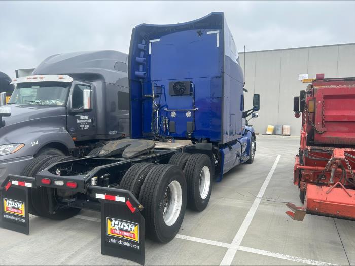 2022 Peterbilt 579-1