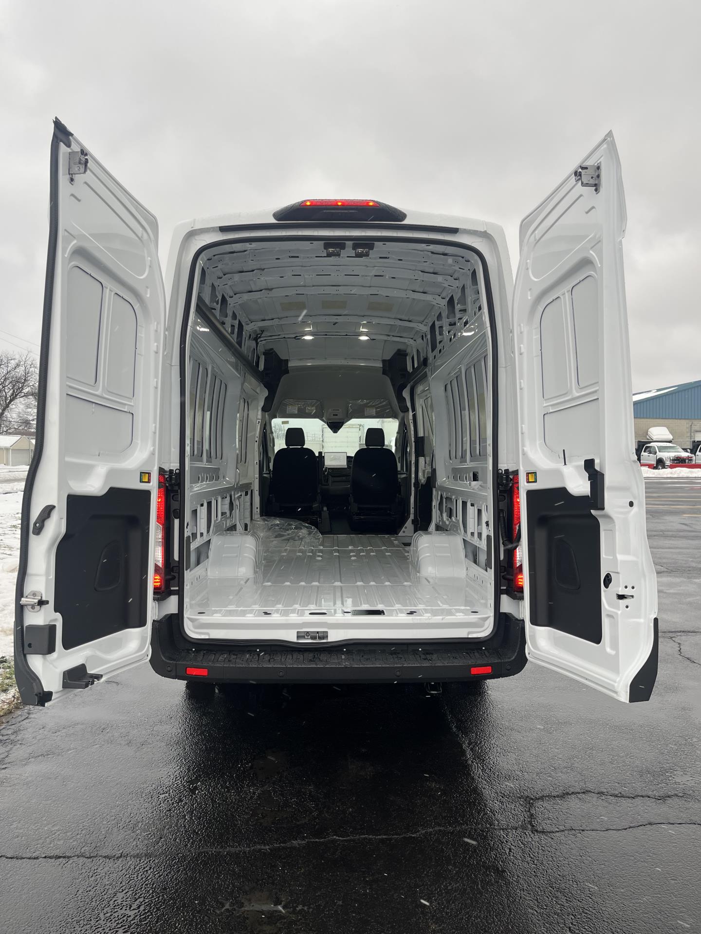 New 2026 Ford Transit 350 HD High Roof Empty Cargo Van for sale #1972574 - photo 2