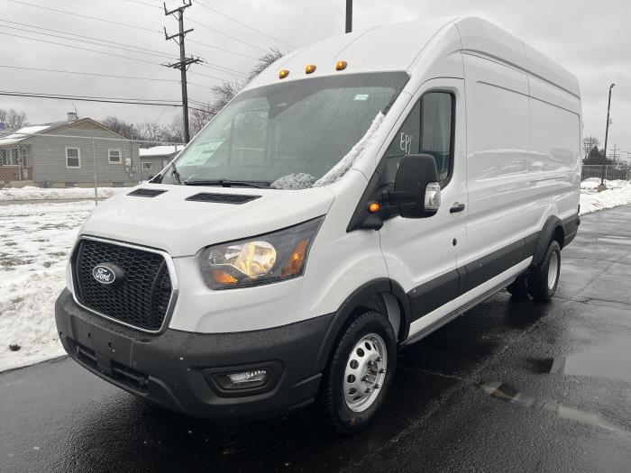 2026 Ford Transit 350 HD-19