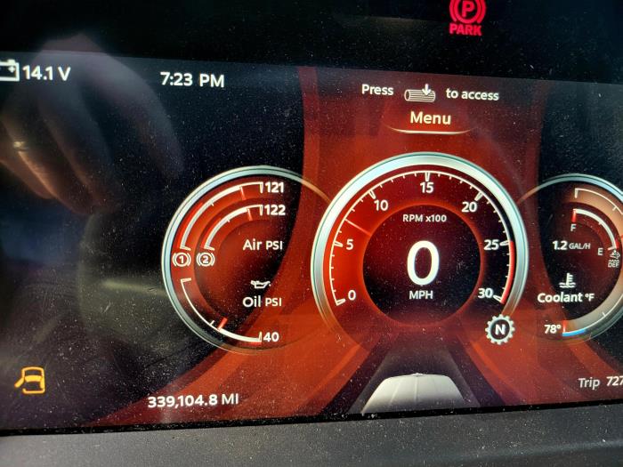 2022 Peterbilt 579-17