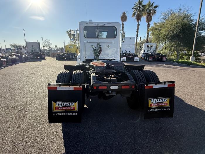 2018 Peterbilt 337-4