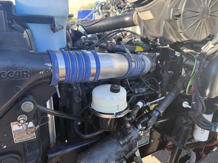 2018 Peterbilt 337-9