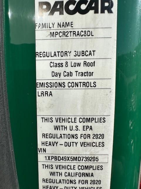 2021 Peterbilt 579-4