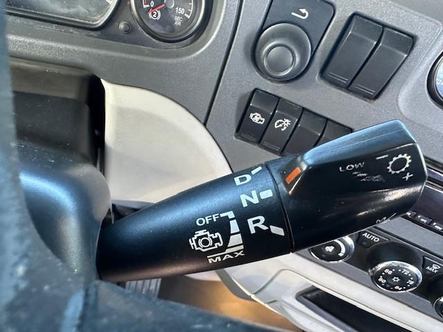 2021 Peterbilt 579-8