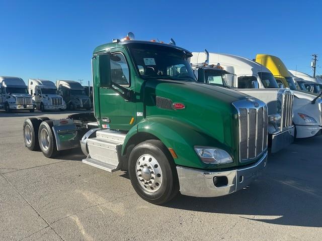 2019 Peterbilt 579-1