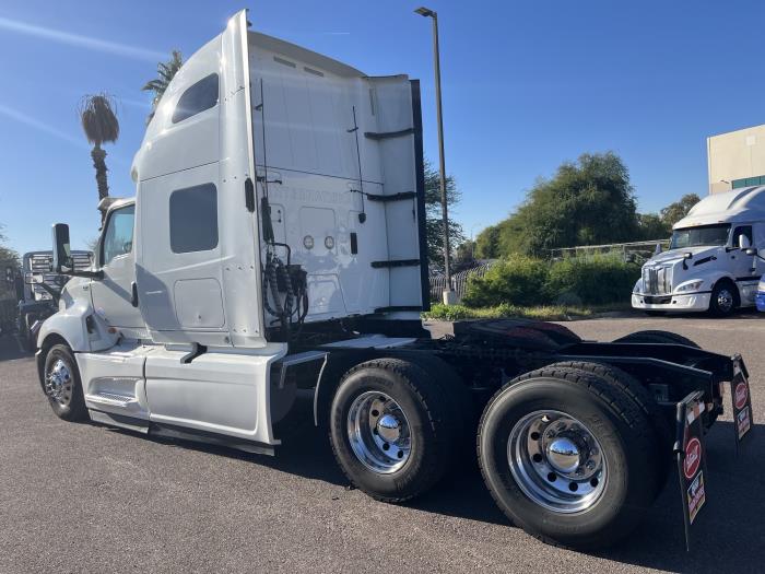 2020 International LT625-4