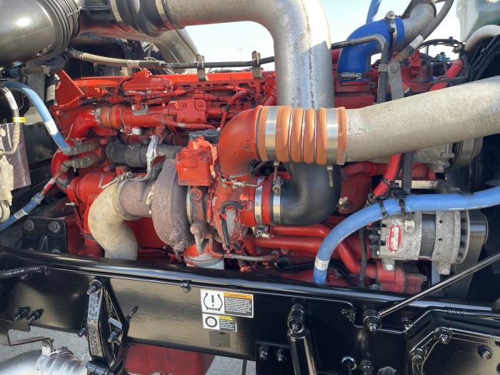 2022 Peterbilt 389-30