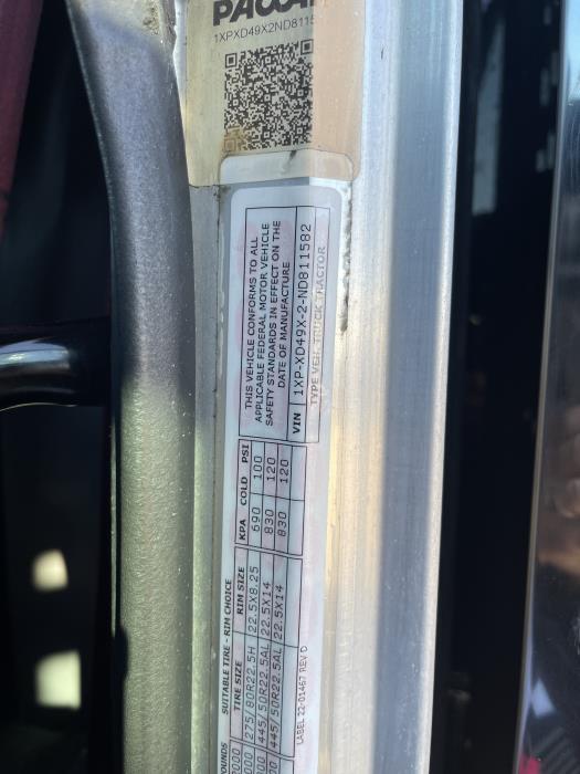 2022 Peterbilt 389-31