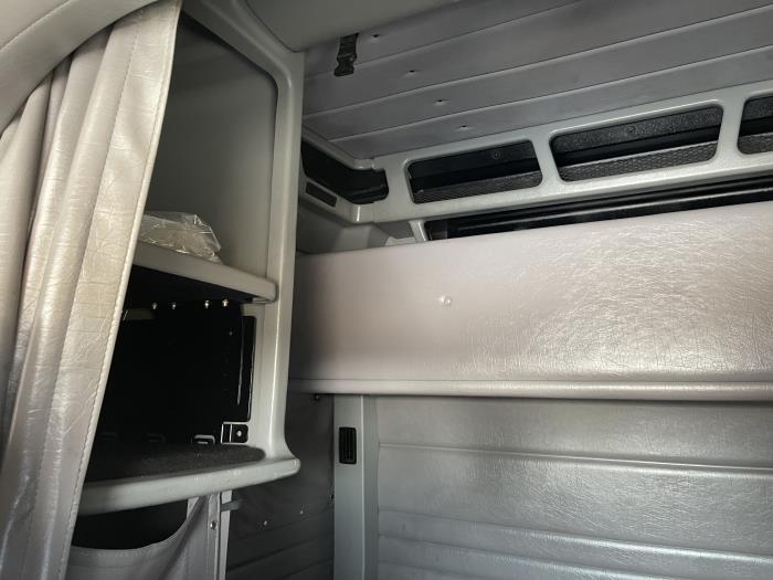 2022 Peterbilt 389-26