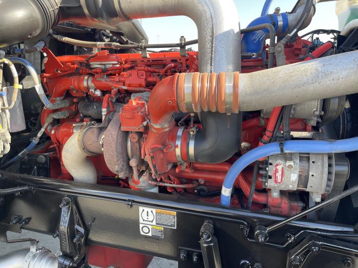 2022 Peterbilt 389-30