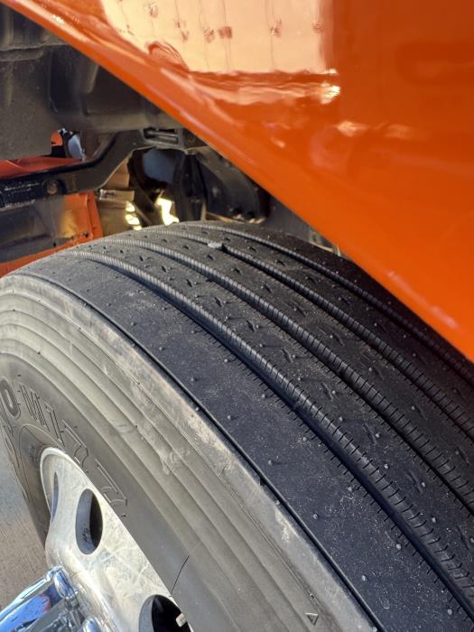 2020 Kenworth T880-10