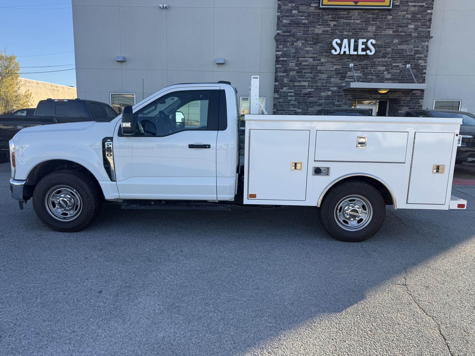 New 2025 Ford F-250 - photo 1