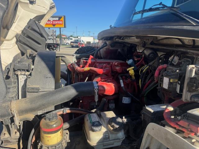 2020 Freightliner Business Class M2 106-9