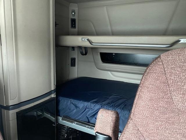 2022 Peterbilt 579-20