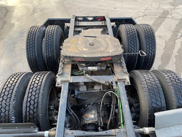 2020 Freightliner Cascadia-2